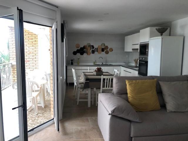 A 50 M De La Plage Cullera Extérieur photo